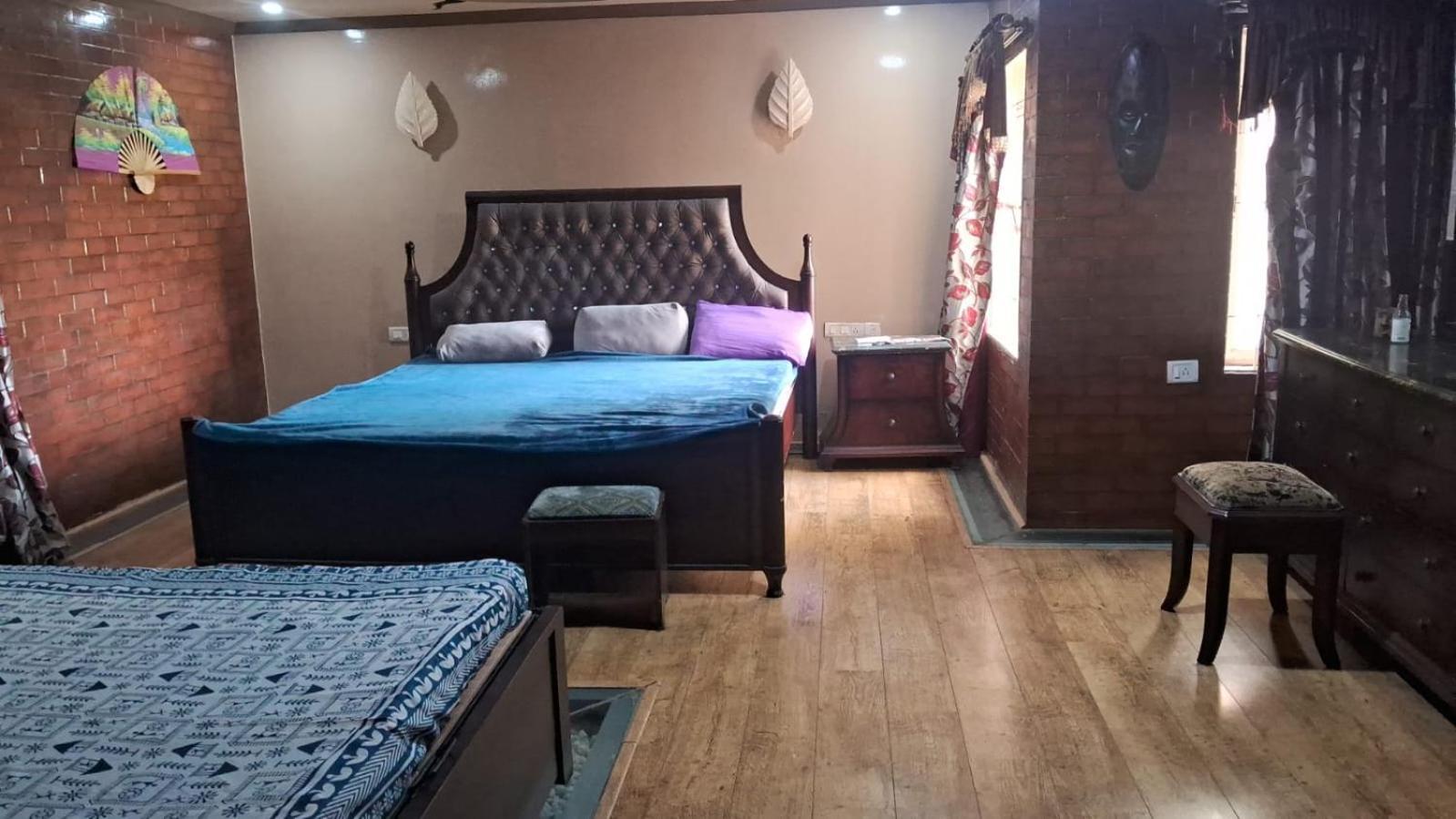 Tvh Park Rozalia Hostel Csennai Kültér fotó